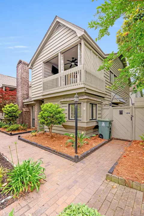705 11th Ave S, North Myrtle Beach, SC 29582