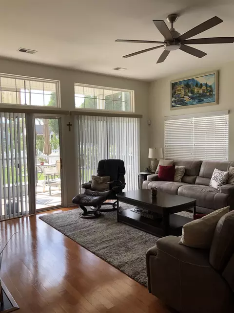 Living - 2135 Haystack Way, Myrtle Beach, SC 29579 photo 3 of 3