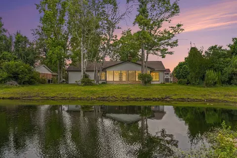 Exterior - 903 Plantation Dr, Surfside Beach, SC 29575 photo 5 of 5