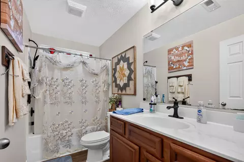 Bath - 5114 Wesley Rd, Murrells Inlet, SC 29576 photo 4 of 4