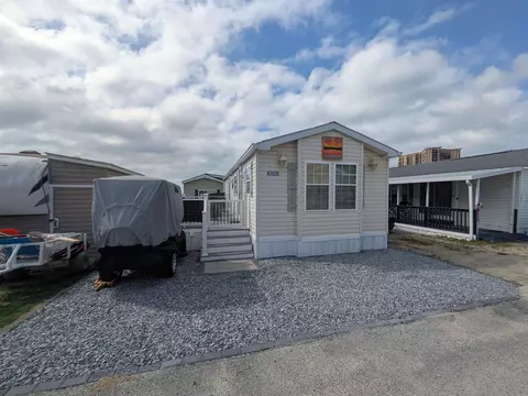 9700 Kings Rd, Myrtle Beach, SC 29572