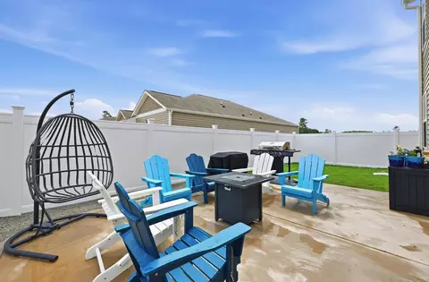 Exterior - 427 Samara Dr, Longs, SC 29568 photo 5 of 6