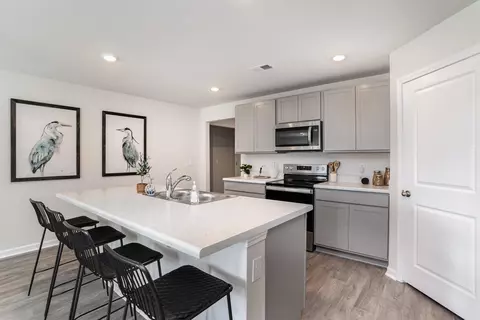 Kitchen - 855 Old Pine Dr, Longs, SC 29568 photo 4 of 4