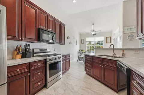 Kitchen - 244 White Water Loop, Conway, SC 29526 photo 4 of 7