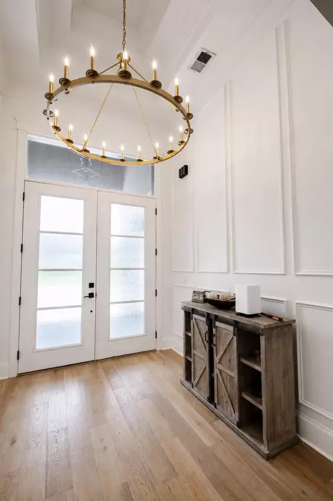 Entry Way - 950 Bluffview Dr, Myrtle Beach, SC 29579 photo 2 of 6