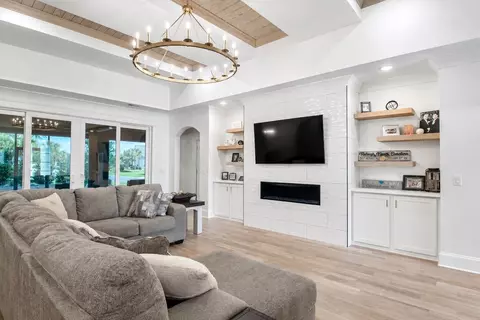 Living - 950 Bluffview Dr, Myrtle Beach, SC 29579 photo 1 of 3