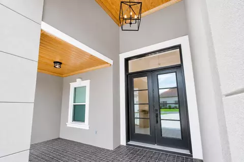 Entry Way - 950 Bluffview Dr, Myrtle Beach, SC 29579 photo 1 of 6