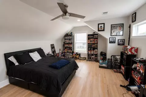 Bedroom - 950 Bluffview Dr, Myrtle Beach, SC 29579 photo 4 of 5