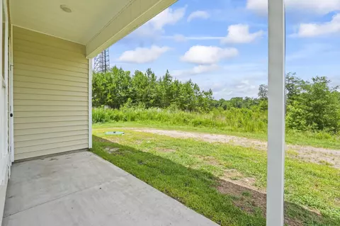 Exterior - 7913 E Highway 19, Loris, SC 29569 photo 6 of 9