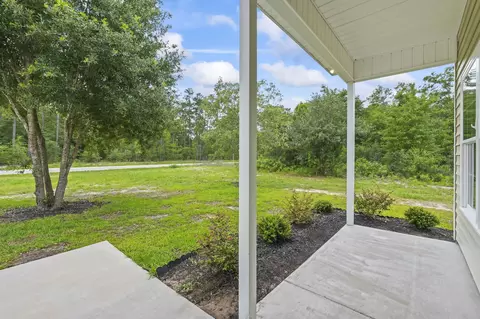 Exterior - 7913 E Highway 19, Loris, SC 29569 photo 7 of 9