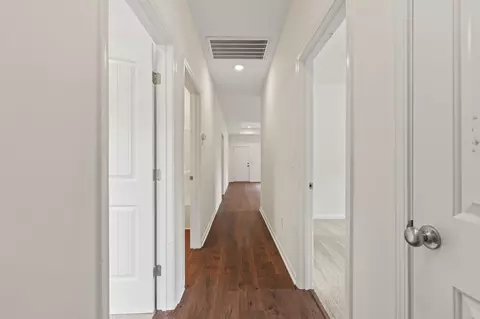 Entry Way - 7913 E Highway 19, Loris, SC 29569 photo 1 of 2