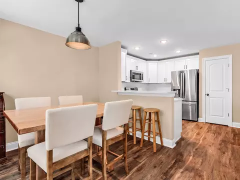581 Bend Ave, Murrells Inlet, SC 29576