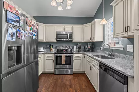 Kitchen - 143 Heath Dr, Longs, SC 29568 photo 2 of 4
