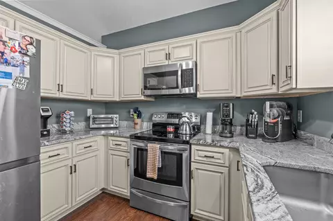 Kitchen - 143 Heath Dr, Longs, SC 29568 photo 3 of 4