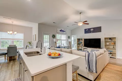 Kitchen - 511 Grain Field Dr, Georgetown, SC 29440 photo 6 of 6