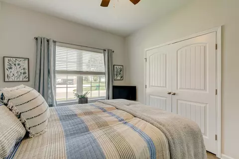 Bedroom - 511 Grain Field Dr, Georgetown, SC 29440 photo 6 of 12