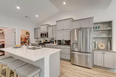 Kitchen - 511 Grain Field Dr, Georgetown, SC 29440 photo 3 of 6
