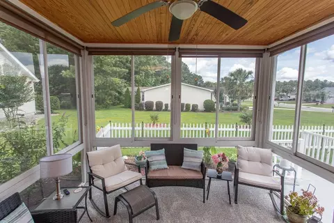 Exterior - 804 Windemere Ct, Conway, SC 29526 photo 4 of 22