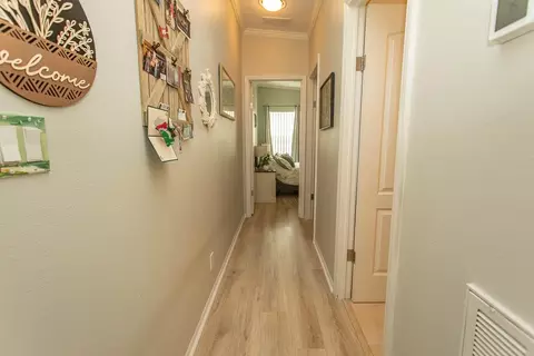 Entry Way - 804 Windemere Ct, Conway, SC 29526 photo 2 of 2