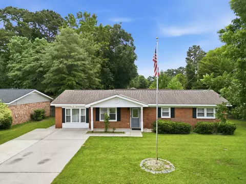 5610 Rosewood Dr, Myrtle Beach, SC 29588