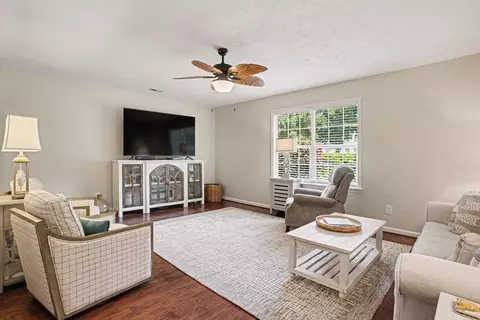 Living - 9405 Park St, Myrtle Beach, SC 29572 photo 4 of 4