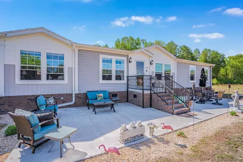 815 Sheila Dr, Johnsonville, SC 29555