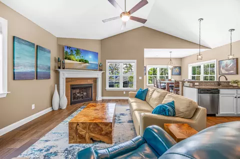 Living - 5903 Haskell Cir, Myrtle Beach, SC 29577 photo 5 of 5