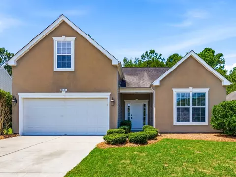 4693 Farm Lake Dr, Myrtle Beach, SC 29579