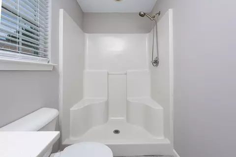 Bath - 151 Heath Dr, Longs, SC 29568 photo 2 of 5
