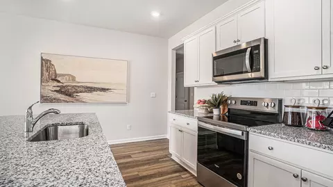 Kitchen - 180 Pampa Dr, Loris, SC 29569 photo 2 of 5