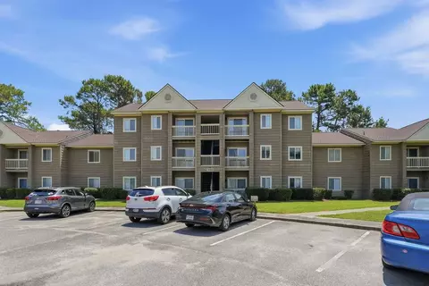 300 Myrtle Greens Dr #F, Conway, SC 29526