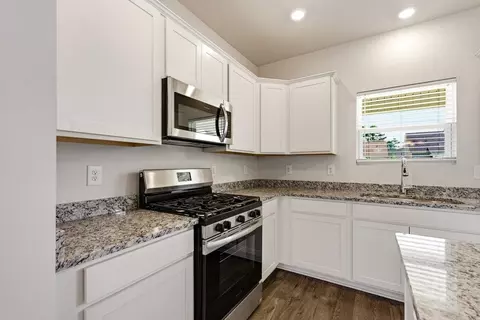 Kitchen - 2416 Campton Loop, Conway, SC 29527 photo 3 of 4