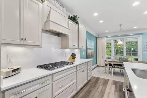 Kitchen - 735 Greta Loop, Myrtle Beach, SC 29579 photo 7 of 8