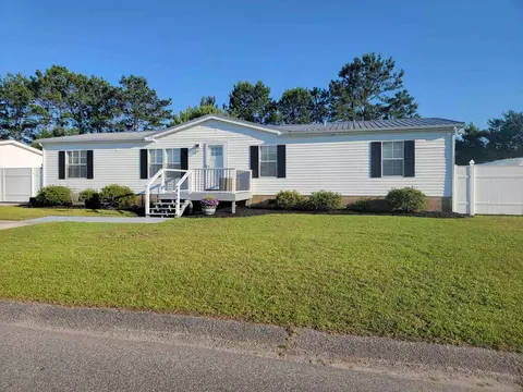 8606 Bragg Dr, Myrtle Beach, SC 29588