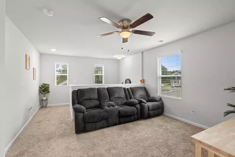 Entry Way - 540 Dundalk Dr, Conway, SC 29526 photo 7 of 10