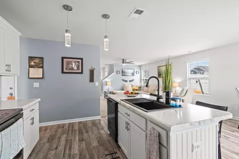 Kitchen - 540 Dundalk Dr, Conway, SC 29526 photo 5 of 6