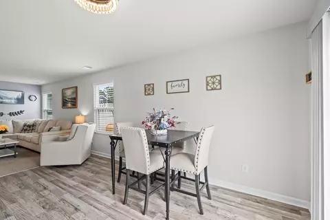Dining - 540 Dundalk Dr, Conway, SC 29526 photo 2 of 3
