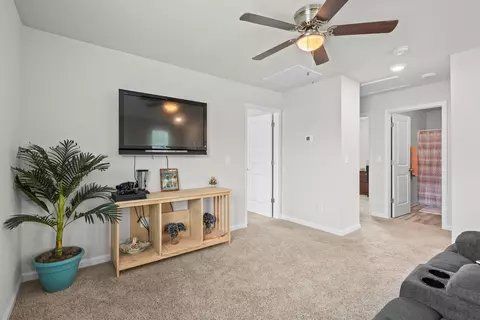 Entry Way - 540 Dundalk Dr, Conway, SC 29526 photo 9 of 10