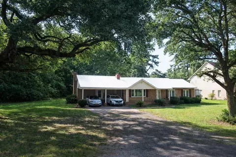 4878 S Fraser St, Georgetown, SC 29440