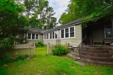 1363 Martin Luther King Rd, Pawleys Island, SC 29585