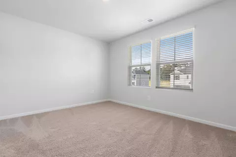 Bedroom - 952 Caswell Dr, Conway, SC 29527 photo 9 of 11