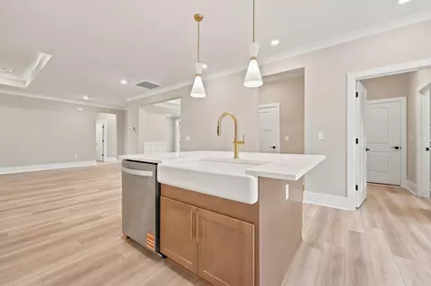 Kitchen - 130 River Birch Dr, Loris, SC 29569 photo 4 of 4