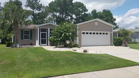 338 Lakeside Crossing Dr, Conway, SC 29526