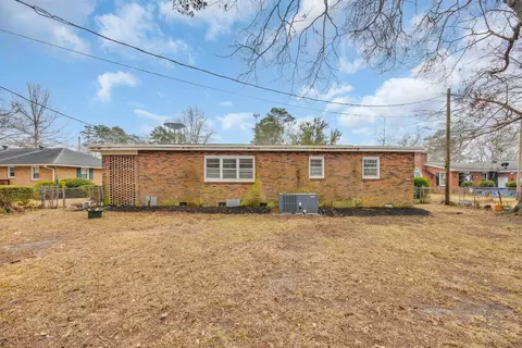 Exterior - 504 Danner Dr, Conway, SC 29526 photo 5 of 7