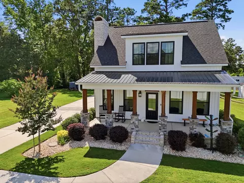 2487 Long Ave, Conway, SC 29526
