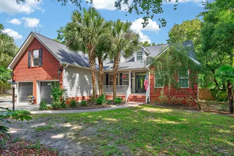 1220 Crooked Oak Dr, Pawleys Island, SC 29585