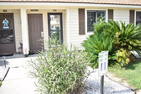 510 Fairwood Lakes Dr UNIT 16-C, Myrtle Beach, SC 29588