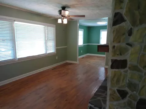 Living - 4389 Mcqueen St, Loris, SC 29569 photo 3 of 5
