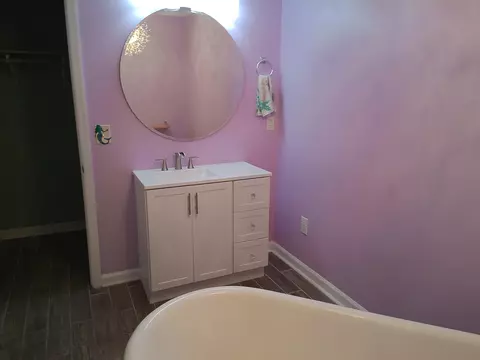 Bath - 4389 Mcqueen St, Loris, SC 29569 photo 7 of 7