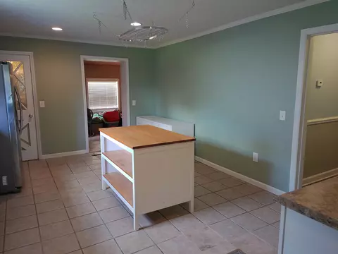 Kitchen - 4389 Mcqueen St, Loris, SC 29569 photo 1 of 5